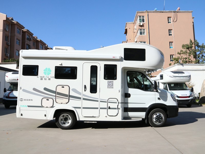 更有空間,更舒適的國(guó)六房車 更有空間,更舒適的國(guó)六房車