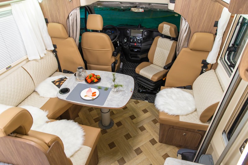 更有空間,更舒適的國(guó)六房車 更有空間,更舒適的國(guó)六房車