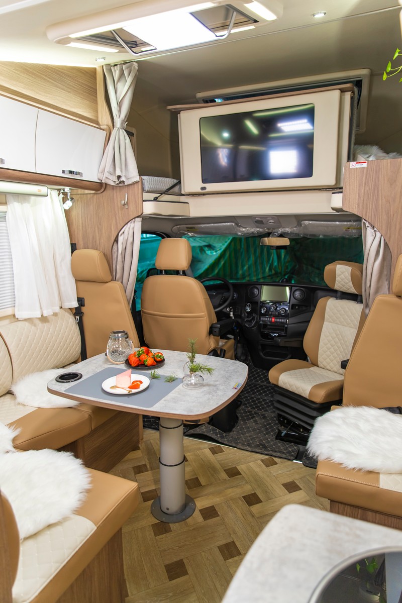 更有空間,更舒適的國(guó)六房車 更有空間,更舒適的國(guó)六房車