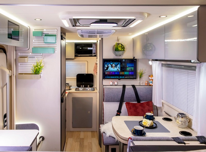 自由炮房車引領(lǐng)消費(fèi)，拒絕平庸