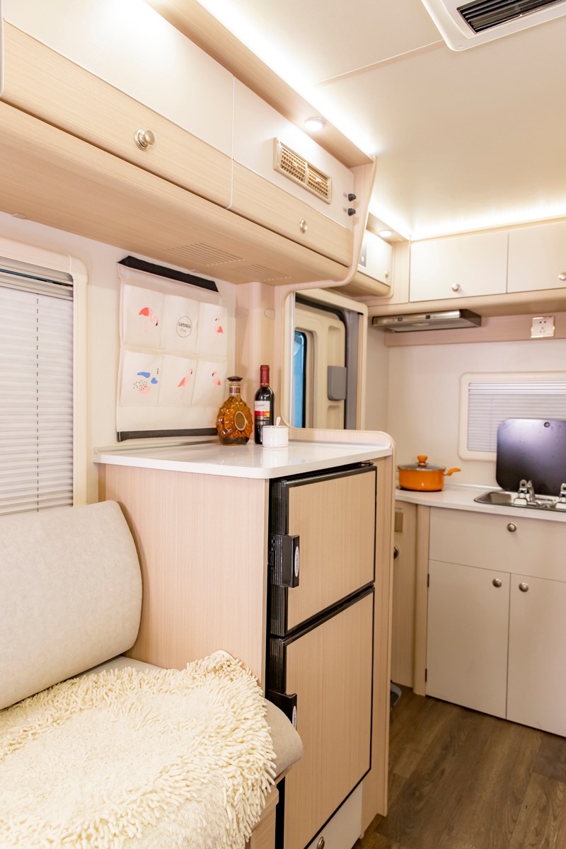 一家四口出行還是四驅(qū)的房車(chē)選擇 一家四口出行還是四驅(qū)的房車(chē)選擇