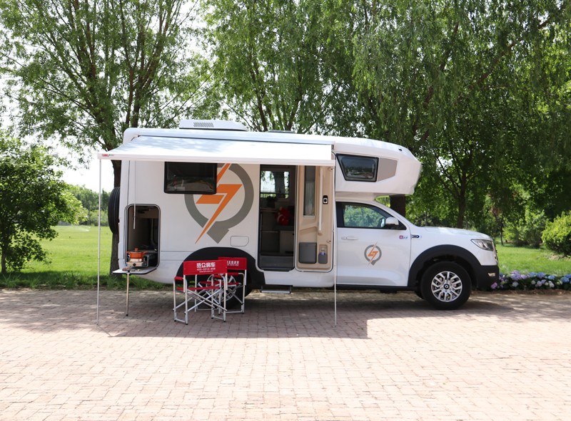 不只有空間，這臺房車還有哪里？