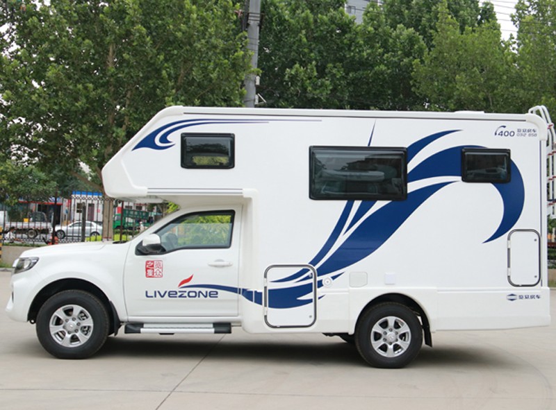 炮營集合，連看自由炮房車