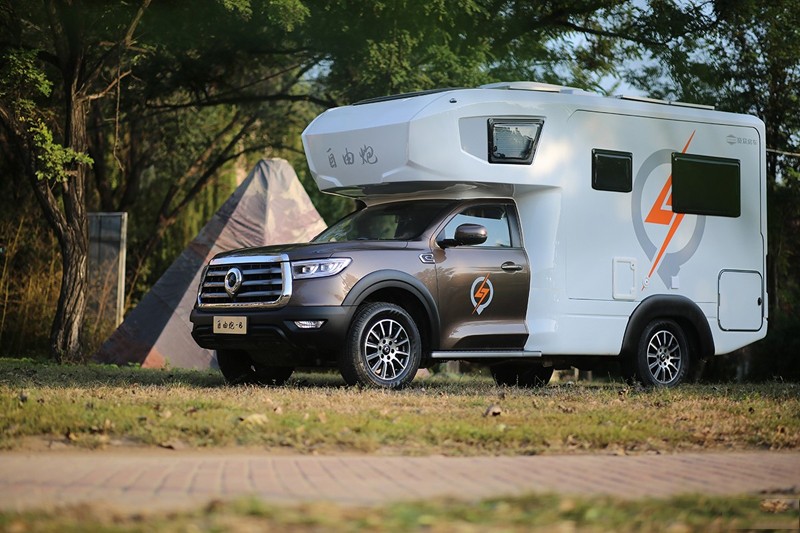 這些房車,上藍(lán)牌C本可以開(kāi) 這些房車,上藍(lán)牌C本可以開(kāi)