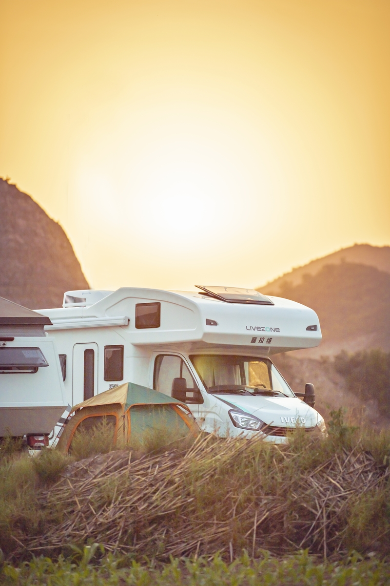 適合一家人的旅居房車，自由炮房車