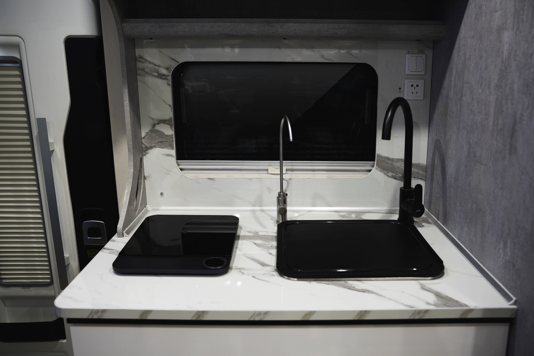 來福房車_雙拓大空間_超高性價比 來福房車_雙拓大空間_超高性價比