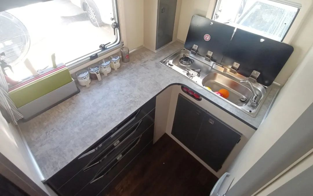 8月12日，相約武漢！顏值、動(dòng)力、空間都滿意的皮卡房車來(lái)了！